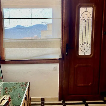 Krystallia Backyard House Appartamento *