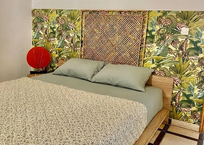 Apartament Krystallia Backyard House