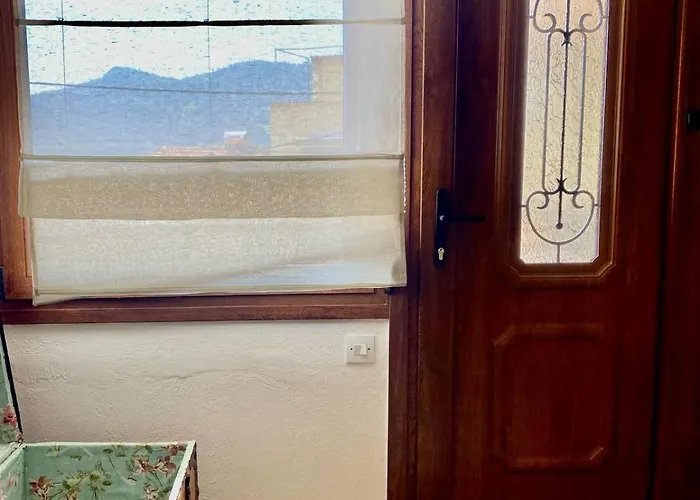 Krystallia Backyard House Apartament *